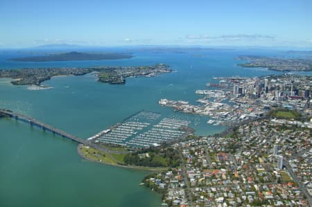 Aerial Image of WESTHEAVEN MARINA.