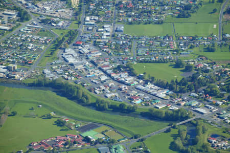 Aerial Image of CLOSEUP PAEROA.