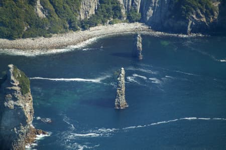 Aerial Image of ROCK FORMATIONS MAYOR ISLAND.