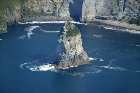 Aerial Image of ROCK FORMATIONS MAYOR ISLAND.