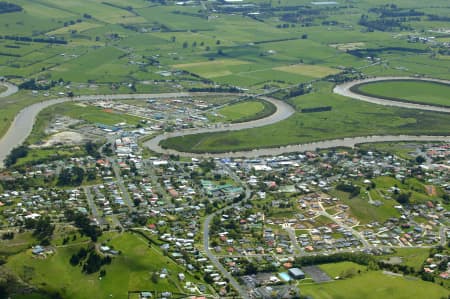 Aerial Image of HELENSVILLE.
