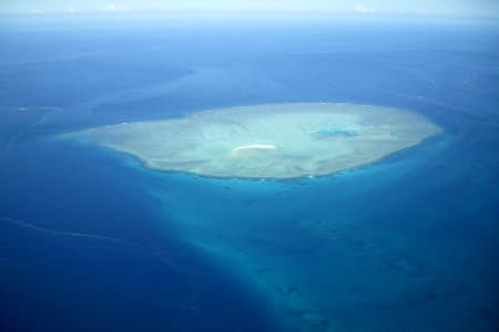 Aerial Image of SMALL SAND  ISLAND.