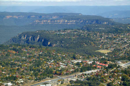 Aerial Image of LEURA.