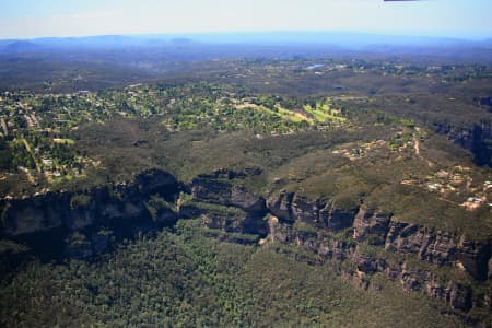 Aerial Image of LEURA CLIFFS.