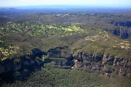 Aerial Image of LEURA CLIFFS.