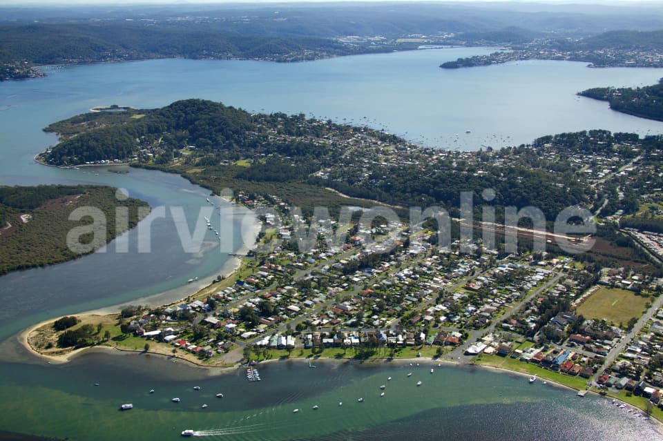 Aerial Image of South from Davistown