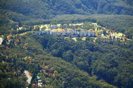 Aerial Image of PEPPERS FAIRMONT RESORT LEURA.