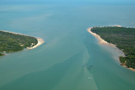 Aerial Image of BATHURST ISLAND INLET.