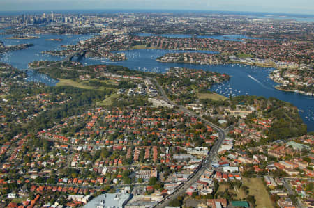 Aerial Image of GLADESVILLE LOOKING SOUTH.