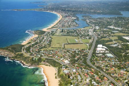 Aerial Image of WARRIEWOOD LOOKING SOUTH
