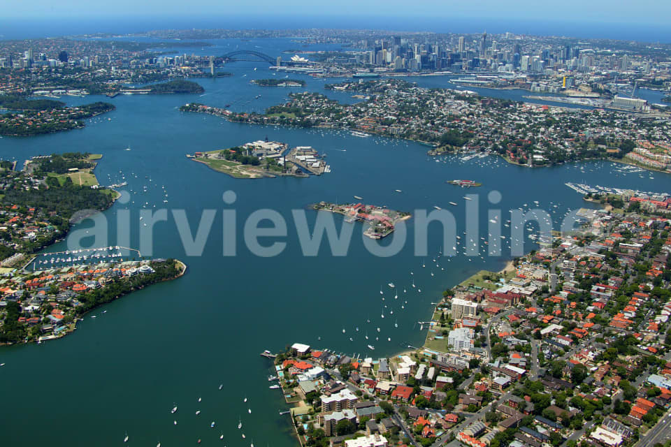 Aerial Image of Drummoyne to  City