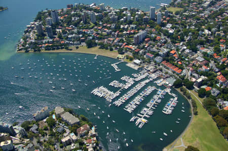 Aerial Image of DARLING POINT AND RUSHCUTTERS BAY.