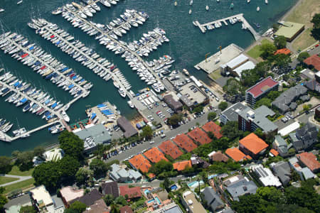 Aerial Image of CRUISING YACHT CLUB.