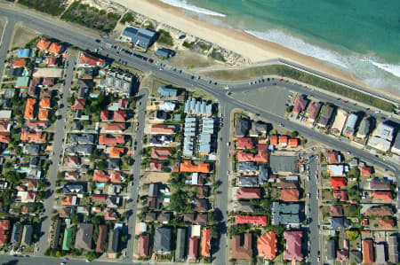 Aerial Image of ELOUERA BEACH IN CRONULLA.