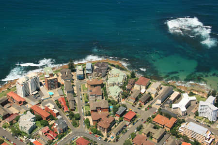 Aerial Image of CLOSEUP OF CRONULLA POINT.