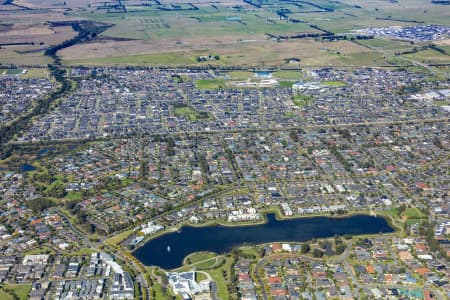 Aerial Image of LAKESIDE PARK ESTATE PAKENHAM
