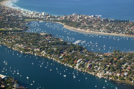 Aerial Image of BURRANEER.