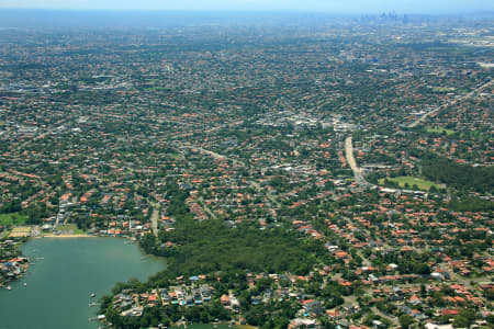 Aerial Image of NORTH BLAKEHURST.