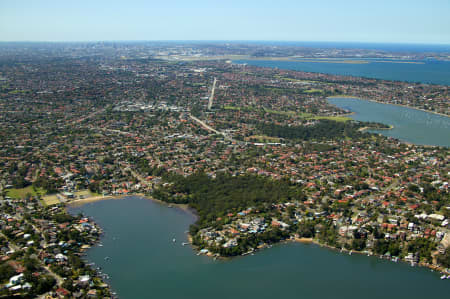 Aerial Image of KYLE BAY TO MASCOT.