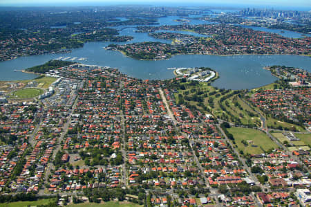 Aerial Image of EAST OVER CONCORD.