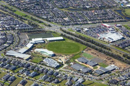 Aerial Image of PAKENHAM SCHOOLS