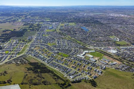 Aerial Image of PAKENHAM DEVELOPMENT