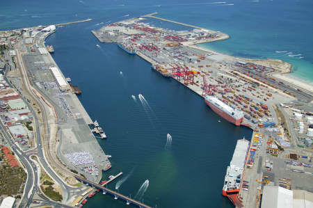 Aerial Image of FREMANTLE INNER HARBOUR.