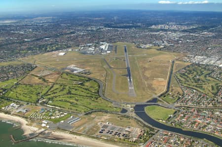 Aerial Image of ADELAIDE AIRPORT.