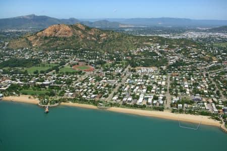 Aerial Image of NORTH WARD AND CASTLE HILL.