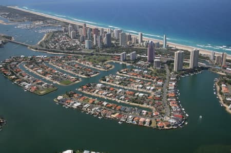 Aerial Image of PARADISE WATERS AND NERANG RIVER.