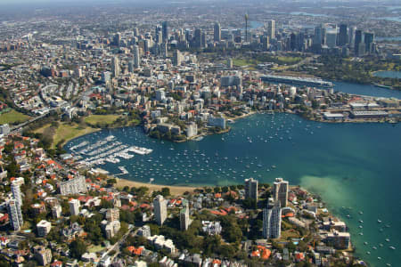 Aerial Image of DARLING POINT TO CITY.