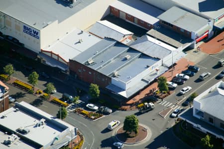 Aerial Image of CLOSEUP OF TAREE CITY CENTRE.