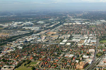 Aerial Image of AUBURN, HOMEBUSH BAY TO CITY.