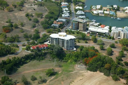 Aerial Image of LARRAKEYAH DARWIN.