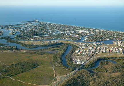 Aerial Image of MOUNTAIN CREEK TO  POINT CARTWRIGHT.