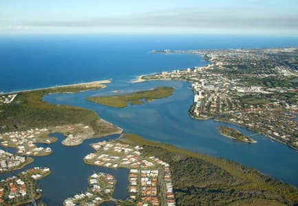 Aerial Image of TWIN WATERS TO MOOLOOLABA.