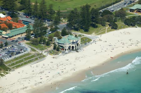 Aerial Image of NORTH COTTESLOE LIFE SLSC