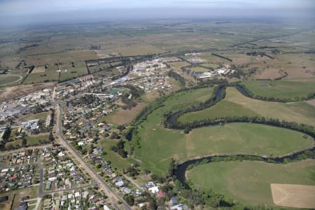 Aerial Image of BAIRNSDALE AND MITCHELL RIVER