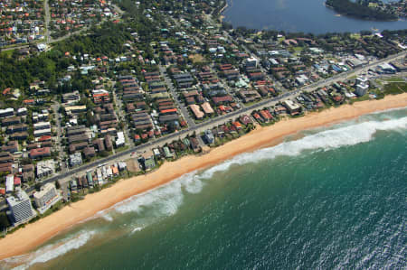 Aerial Image of SOUTH NARRABEEN