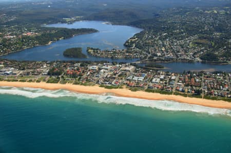 Aerial Image of NARRABEEN BEACH NARRABEEN LAKES