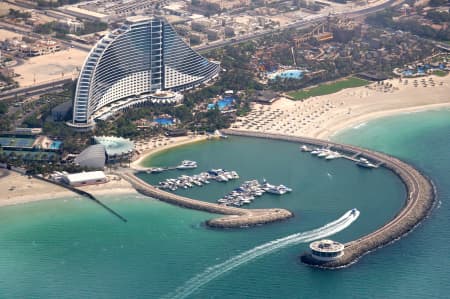 Aerial Image of JUMEIRAH BEACH HOTEL, DUBAI