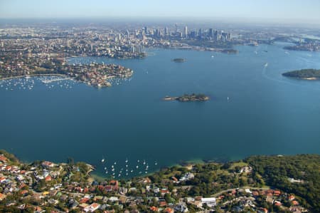 Aerial Image of VAUCLUSE TO THE CITY