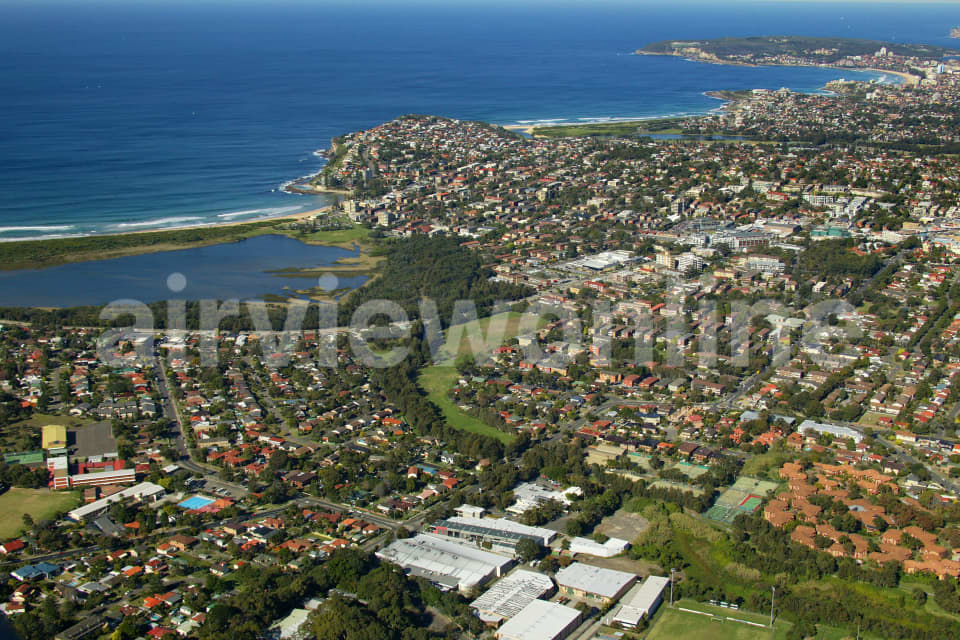 Aerial Image of Dee Why from Cromer