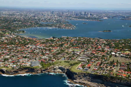 Aerial Image of VAUCLUSE TO THE CITY