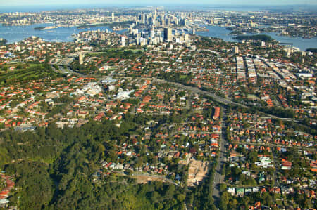 Aerial Image of CAMMERAY AND NAREMBURN TO THE CITY