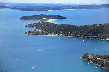 Aerial Image of PALM BEACH AND BARRENJOEY HEAD