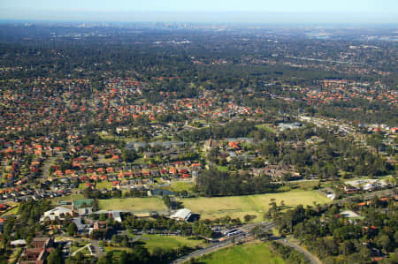 Aerial Image of CASTLE HILL TO THE CITY