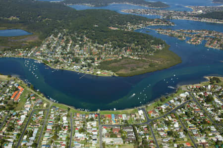 Aerial Image of SOUTH FROM DAVISTOWN