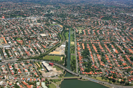 Aerial Image of HAWTHORNE CANAL