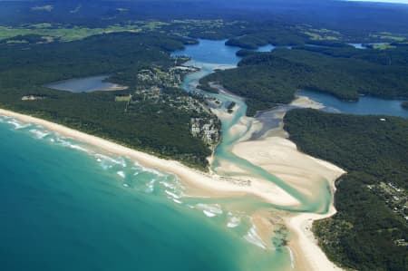 Aerial Image of LAKE CONJOLA